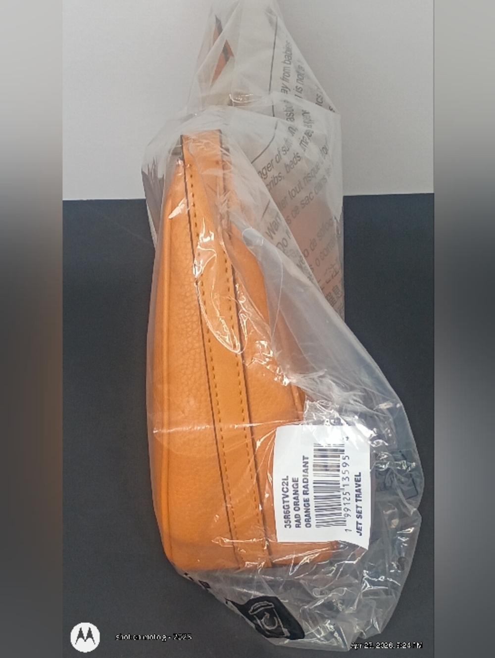 *NWT*~ Michael Kors Jet Set -L Pebble Leather - Convertible Crossbody & Wallet - Picture 12 of 15